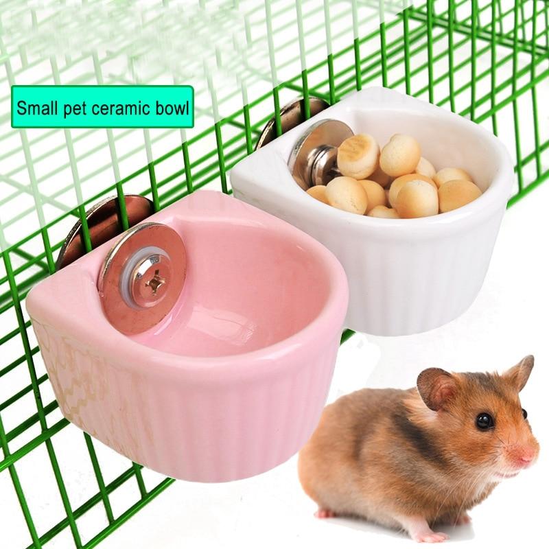 Small pets feeder